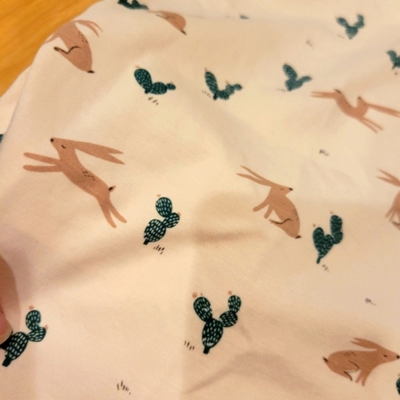 Red Caribou Prickly Rabbit Short Sleeve Onesie Size 18-24 Months New - Picture 8 of 8